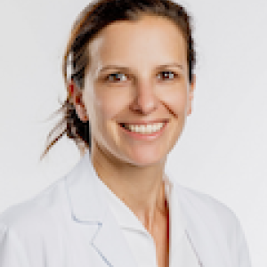 Dr Eva Gralla