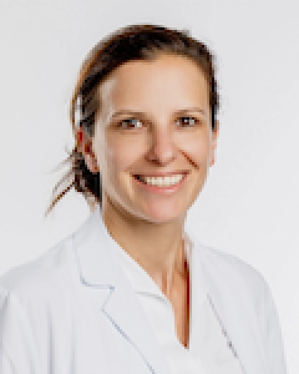 Dr Eva Gralla